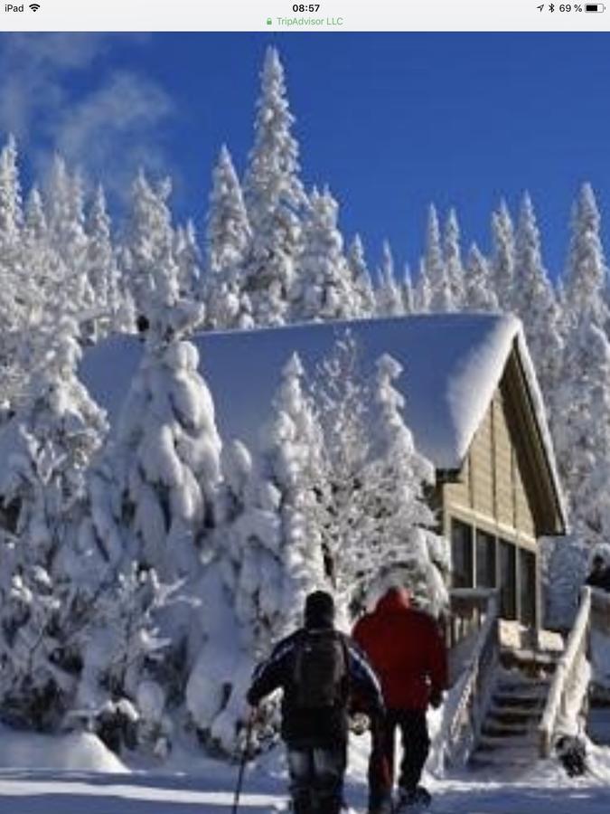 Auberge Centre Ville Saguenay Exterior photo